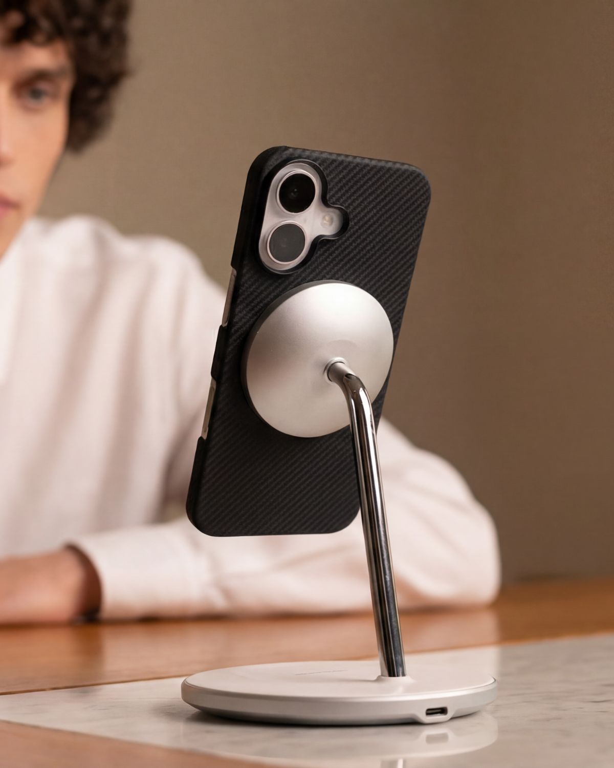 iPhone 17 Case - Super Thin | Aramid Fiber | MagSafe
